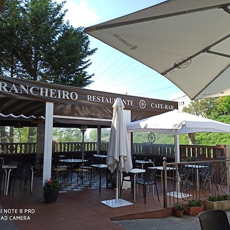 Hostal Restaurante Rancheiro Vigo Exterior foto