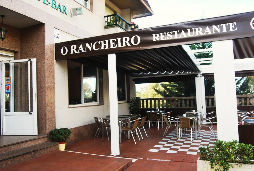 Hostal Restaurante Rancheiro Vigo Habitación foto